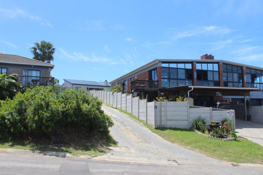 4 Bedroom Property for Sale in Dana Bay Western Cape